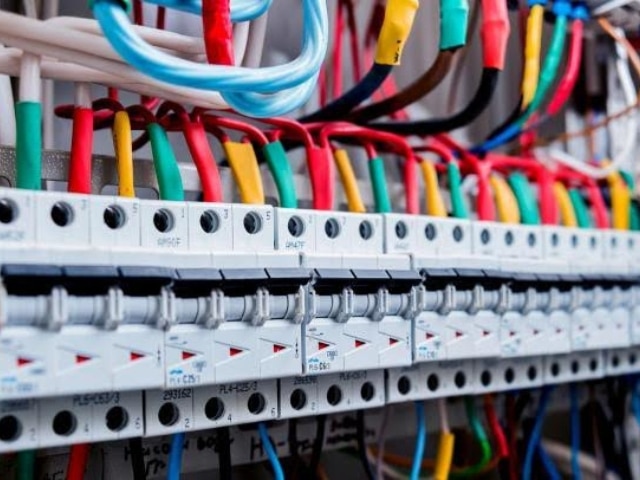 q18-controle-reglementaire-bteex